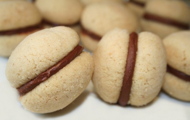 Recette Baci di dama (baisers des dames) Recette Baci di dama (baisers des dames)