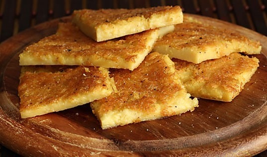 FARINATA DE POIS CHICHES FARINATA DE POIS CHICHES