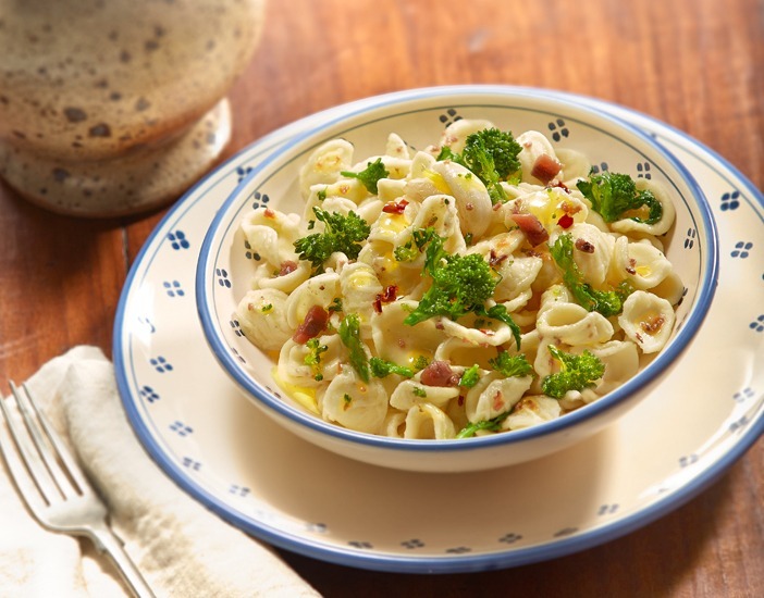 Orecchiette aux pousses de brocoli-rave Orecchiette aux pousses de brocoli-rave