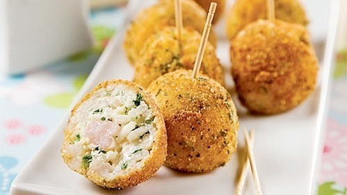 Boulettes croquantes de riz aux crevettes Boulettes croquantes de riz aux crevettes