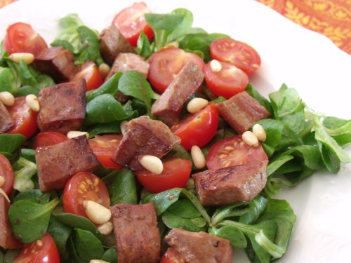 Foie de veau poêlé en salade Foie de veau poêlé en salade