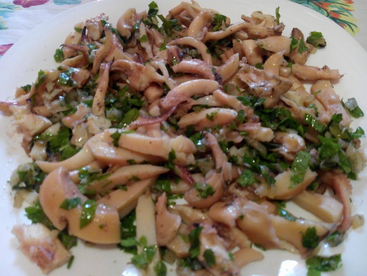 salade de calamars persillée salade de calamars persillée