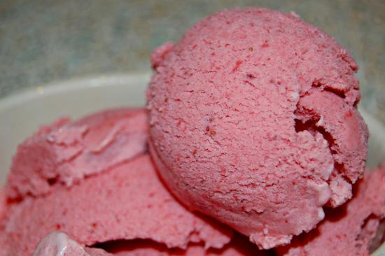 Glace à la fraise. Glace à la fraise