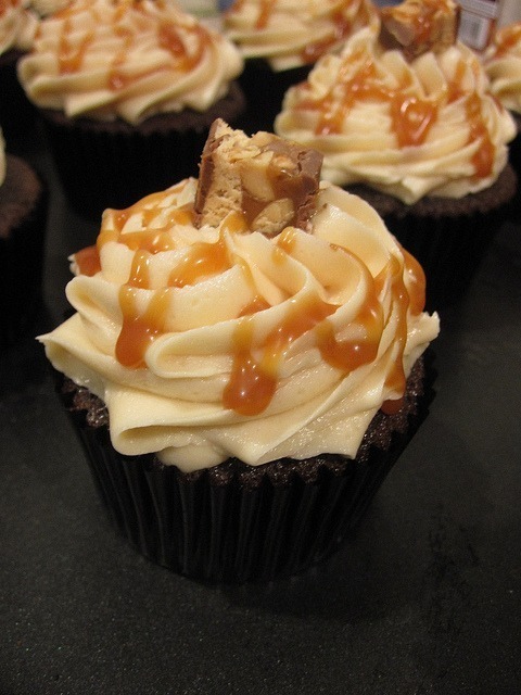 Cupcakes au chocolat et caramel au beurre salé Cupcakes au chocolat et caramel au beurre salé
