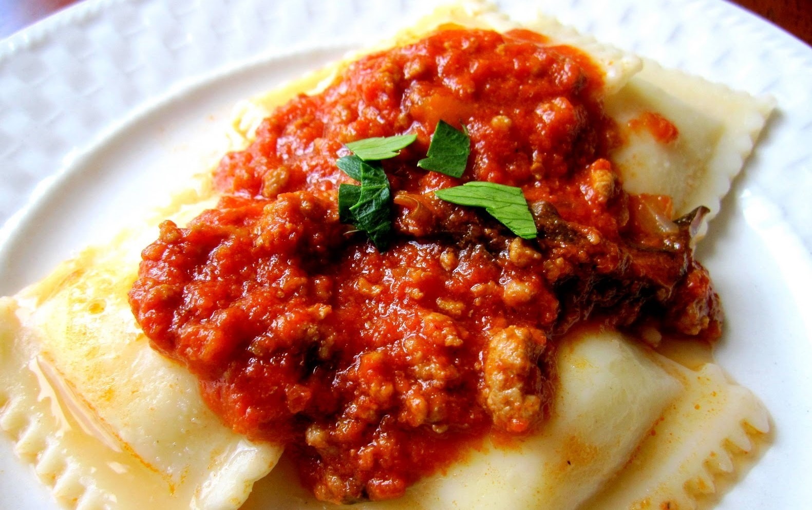 Ravioli bolognaise