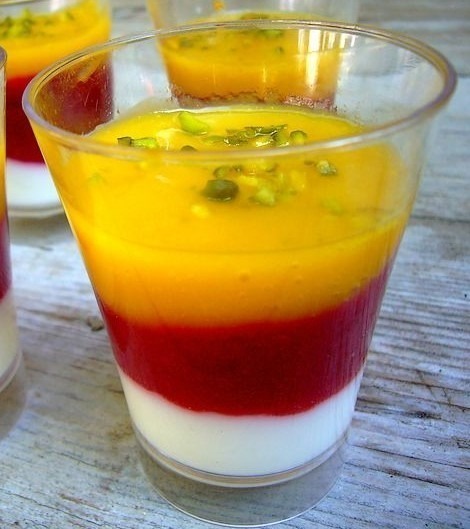 Verrine framboise mangue Verrine framboise mangue