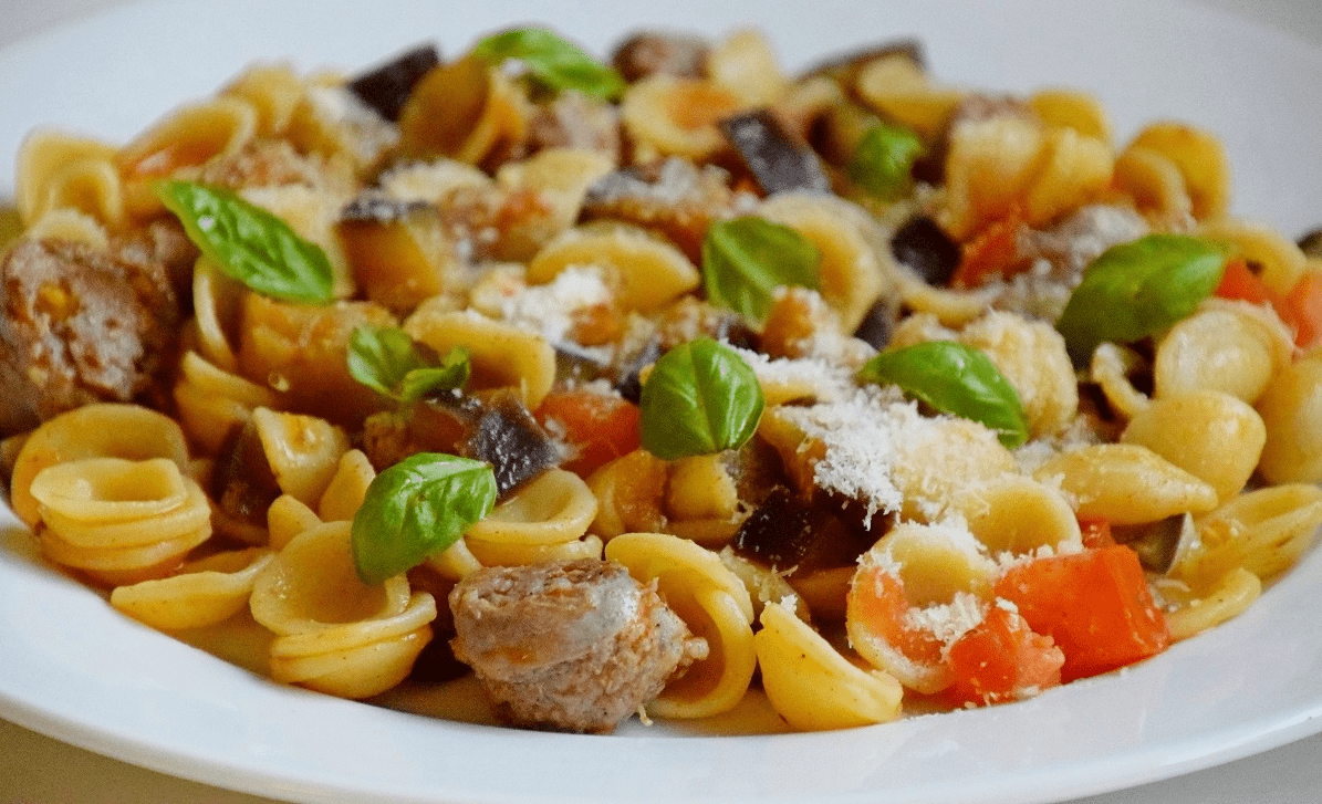 Orecchiette, saucisse et aubergine