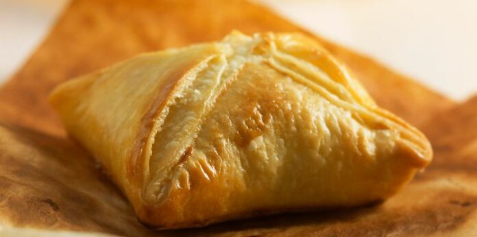 Petit feuilleté au chèvre frais