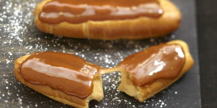 eclair-caramel-beurre-sale