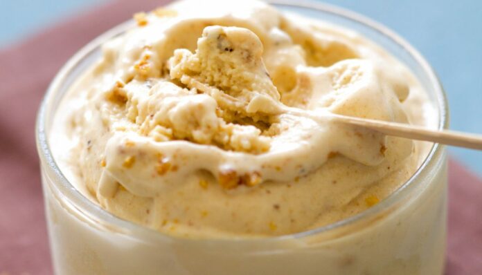 recette-julie-andrieu-glace-au-miel-et-pain-depice