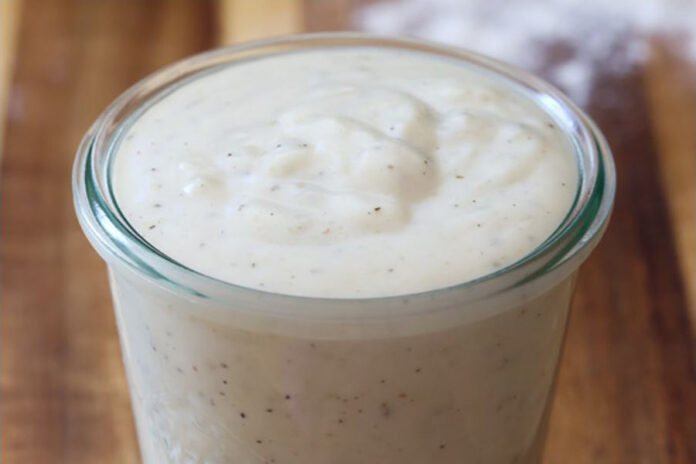 Sauce blanche pour les pizzas Sauce blanche pour les pizzas