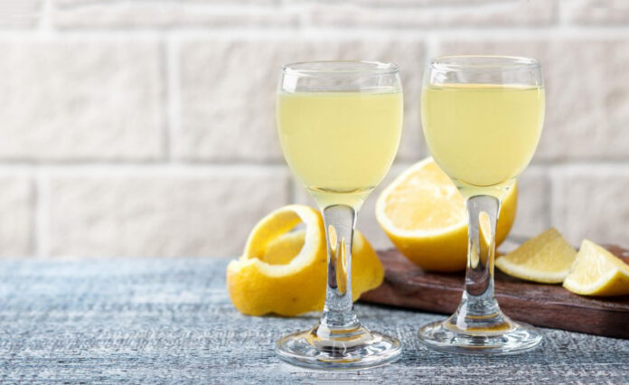 Limoncello fait maison Limoncello fait maison