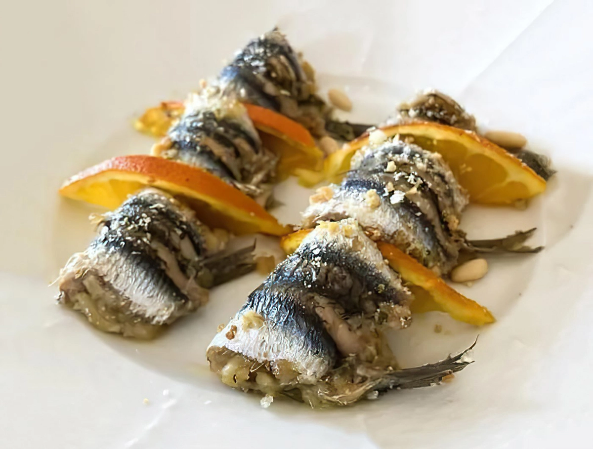Sardines a beccafico