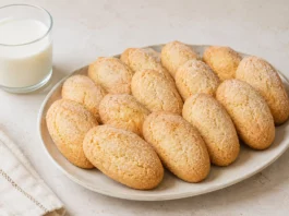 Biscuits italiens à tremper dans le lait Biscuits italiens à tremper dans le lait les biscotti da inzuppo